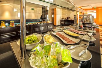 Iu Hotel N'dalatando