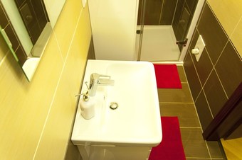 Cherry Charm Apartment