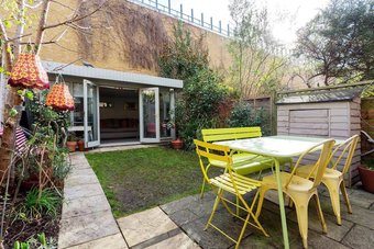 Shepherd's Bush Hideaway