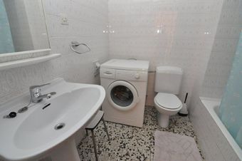 La Solana Apartments