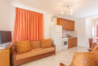 Apartamentos Ionion Maisonettes And Studios