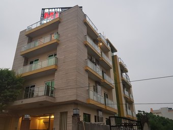 Hotel Mira International