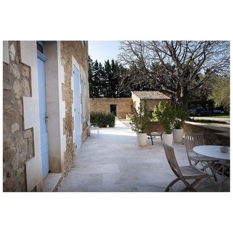 Hotel Domaine La Carraire