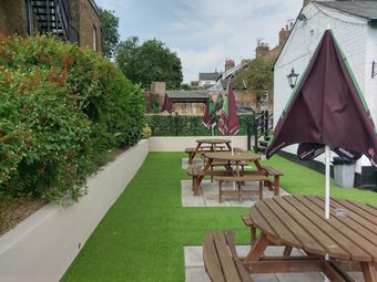 Bed & Breakfast The Rifle Volunteer