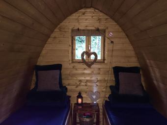 Cabana Broomhills Farm River Eco Pods