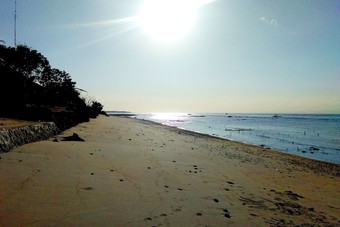 Hotel Road Beach Homestay