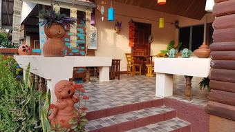 Hotel Muangchaem House