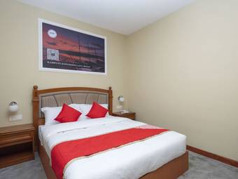 Oyo 517 Aladdin Hotel