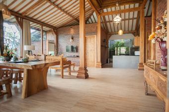 Hotel Apple Resort Retreat Spa