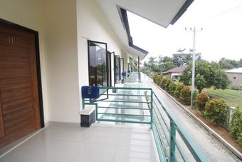 Hotel Reddoorz Plus Near Kualanamu Airport