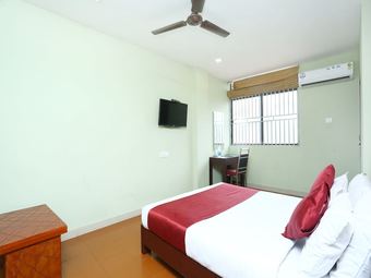 Hotel Oyo 15190 Select Residency