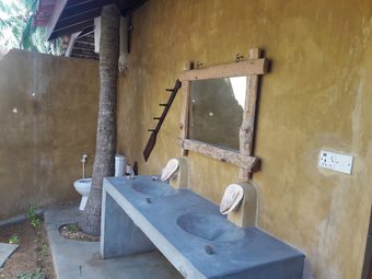 Kitelantis Hotel And Resort