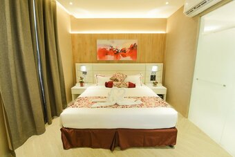 Red Hotel Cubao, Quezon City