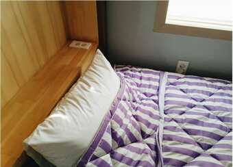 Hostal Two Wheels Pension & Guesthouse - Hostel