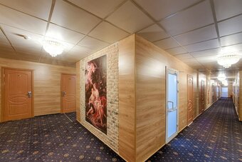 Sunflower Avenue Hotel