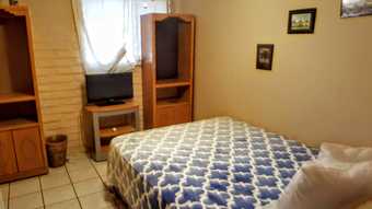 Family Friendly (pets Welcome)