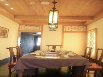 Four Seasons Inn Zhujiang Hot Spring