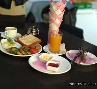 Hotel Sauraha Boutique Resort