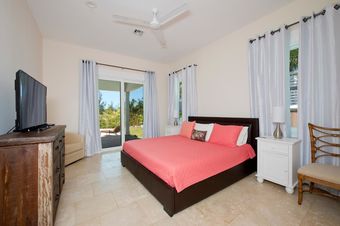 Aqua Villa - Near Oceanview Farm