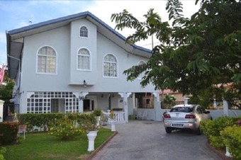 Bed & Breakfast Airport Inn