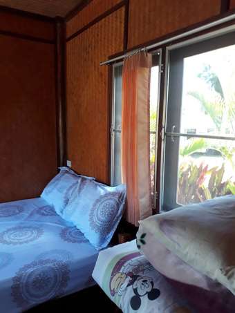 Hotel Baanrai 83 Jirasin