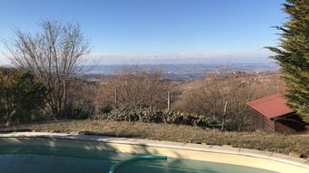 Villa Langa - In Borgomale