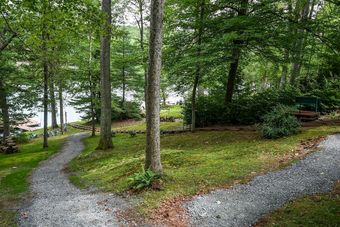 Lakeside Hide-a-way 2 Bedroom House