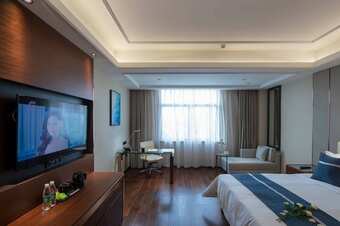 Changshu Skyline Cloud Hotel