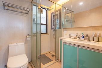 Locals Boutique Apartment  Huafa  No.5