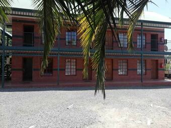 Hotel The Cannon Lodge