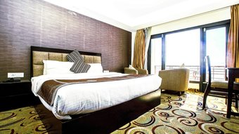 Hotel Patnitop Heights