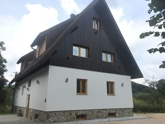 Hotel Rustic Inn River