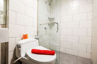 Apartamentos 2br Broad Lexington Residence Near Pondok Indah