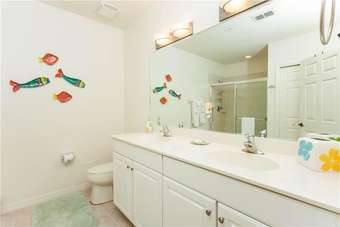 Canopy Walk 1012 - Three Bedroom Condo