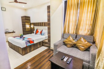 Hotel Fabexpress Abad Inn