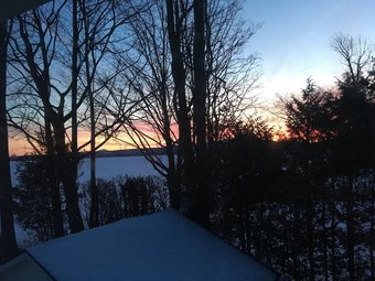 Chalet With 2 Bedrooms In Knowlton, With Wonderful Lake View, Enclosed Garden And Wifi