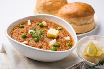 Hotel Oyo 23501 Log Inn Plaza