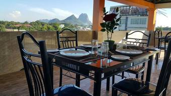 Golden Palace Hotel Hpa An