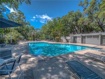 5301 Treetops - Two Bedroom Condo