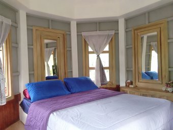 Hotel Tararine Homes