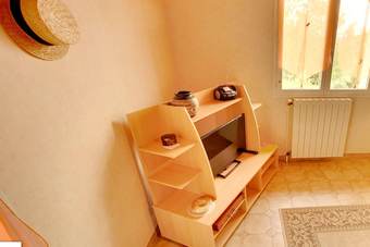 Apartment With One Bedroom In Montpezat-de-quercy, With Private Pool, Enclosed Garden And Wifi