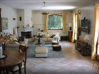 Villa With 4 Bedrooms In Saint Maximin La Sainte Baume, With Private Pool, Enclosed Garden And Wifi - 30 Km From The Beach