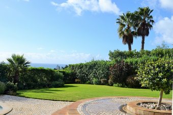 Apartamentos Rocha Negra