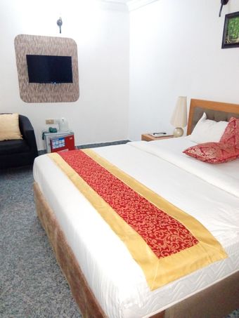 Laurintin Rose Hotel