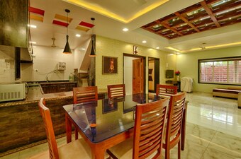 Hotel Mango Tree Resort