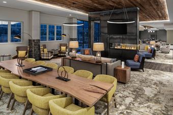 Aparthotel Residence Inn By Marriott Big Sky/the Wilson Hotel