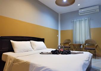 Hotel Suwanna Riverside