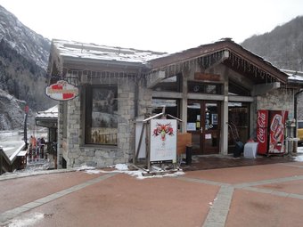 Apartment With One Bedroom In Orelle, With Wonderful Mountain View, Pool Access And Furnished Balcony