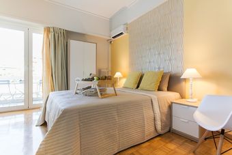 Central Apartment Near Metro Station