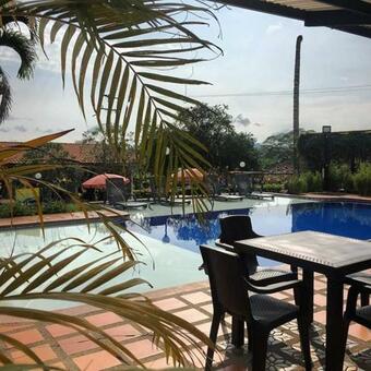 Hotel Campestre La Estancia